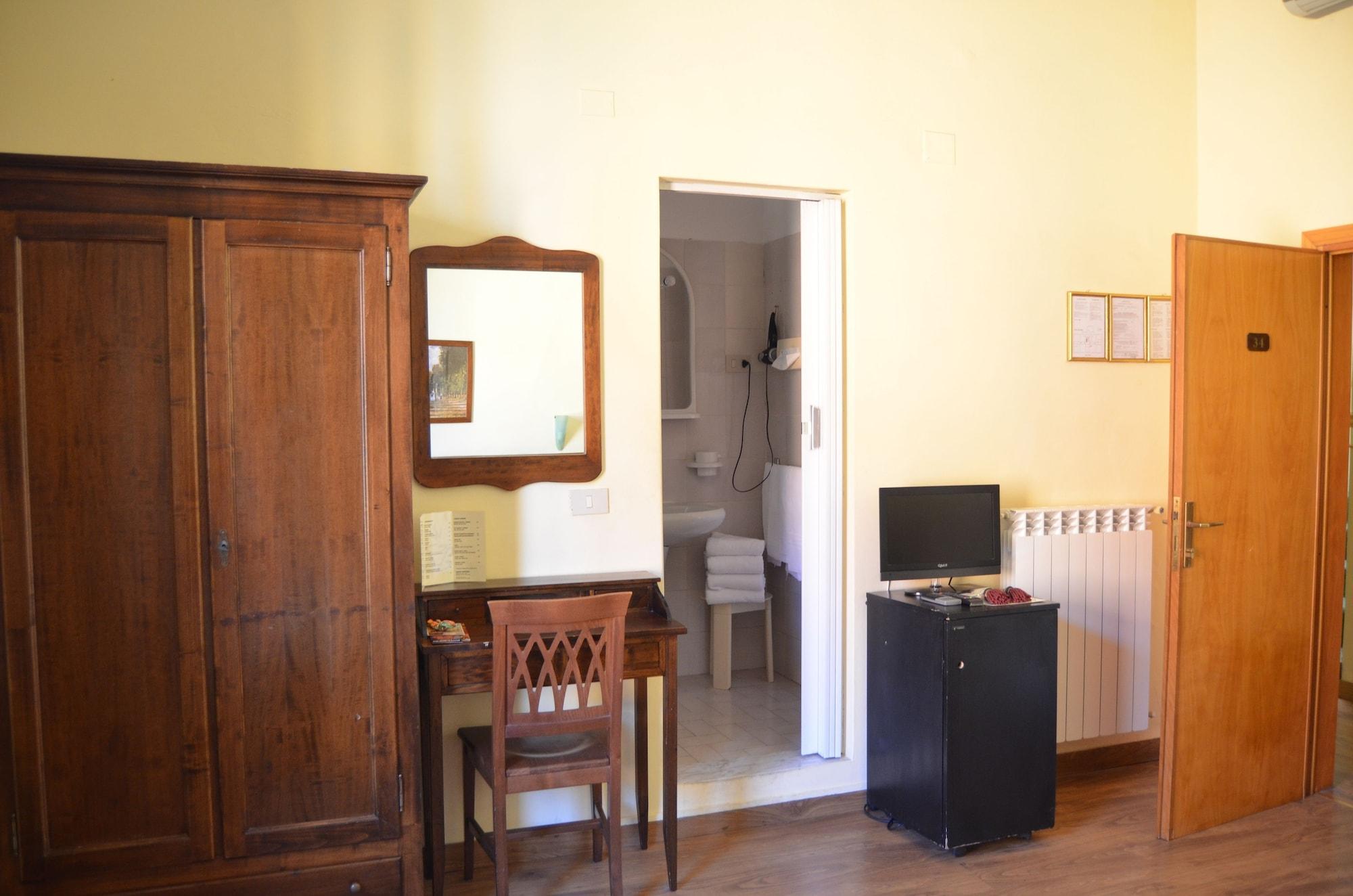 Hotel Minerva Pisa Dış mekan fotoğraf